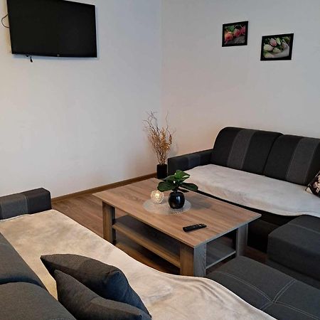 Apartmán Zakatek Pienin Grywald Exteriér fotografie